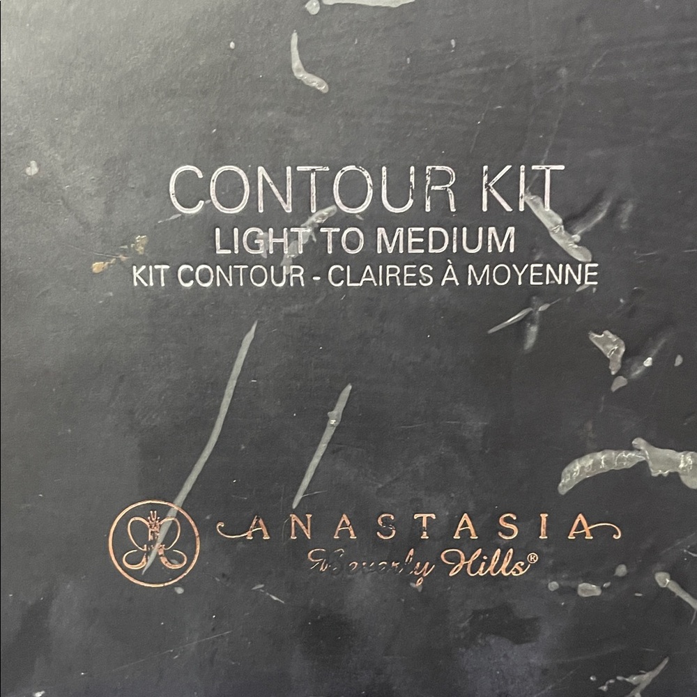 Anastasia Beverly Hills Contour Kit - Light to Medium